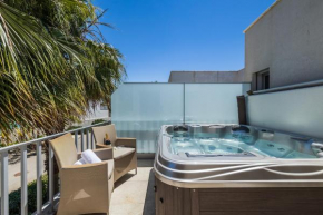 ELLE Design Villa by OCvillas